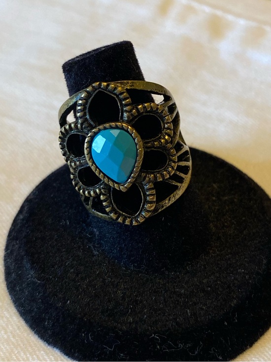Jewelry - Turquoise Teardrop Filigree Statement Ring - Women Jewelry, Size 7